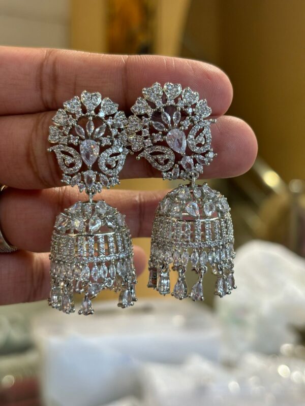 KHALIFA AMERICAN DIAMOND EARRINGS