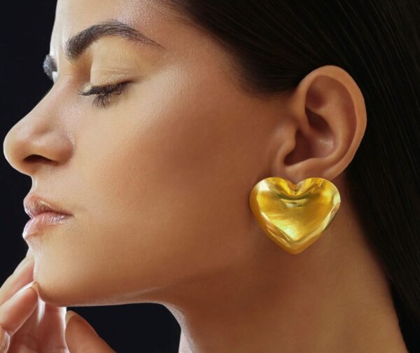 HEART  SHAPED WESTERN GOLD PLATED EARRINGS