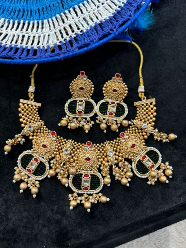 COPPER POLKI NECKPIECE WITH EARRINGS